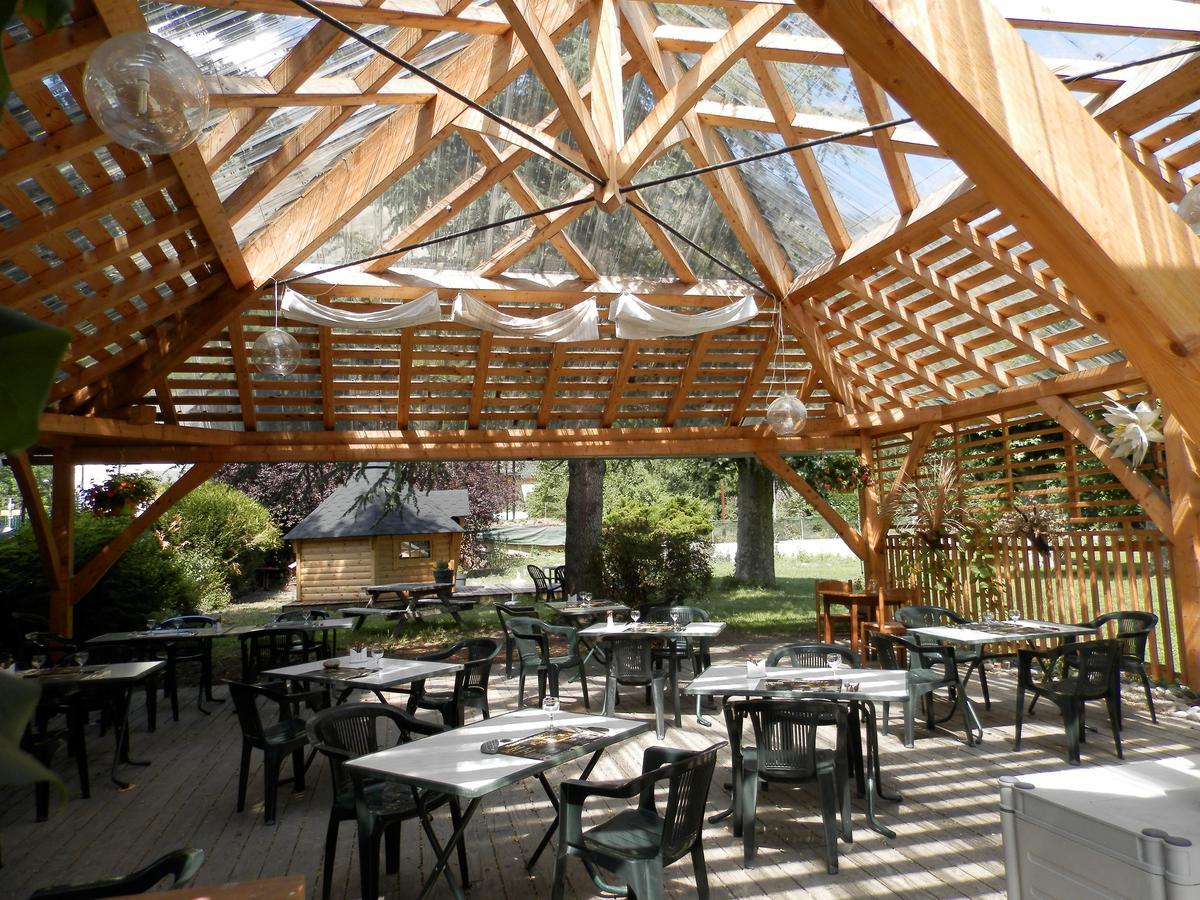 Hotel La Gare LʼArgentière-la-Bessée Exteriör bild
